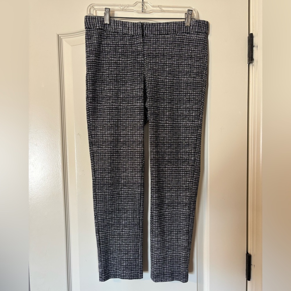Amanda & Chelsea Black and White Patterned Waistband Pants